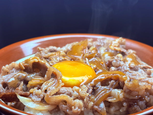 雲丹醤油卵黄牛丼