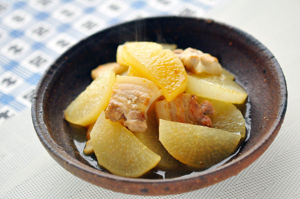 豚バラ肉と大根の煮物